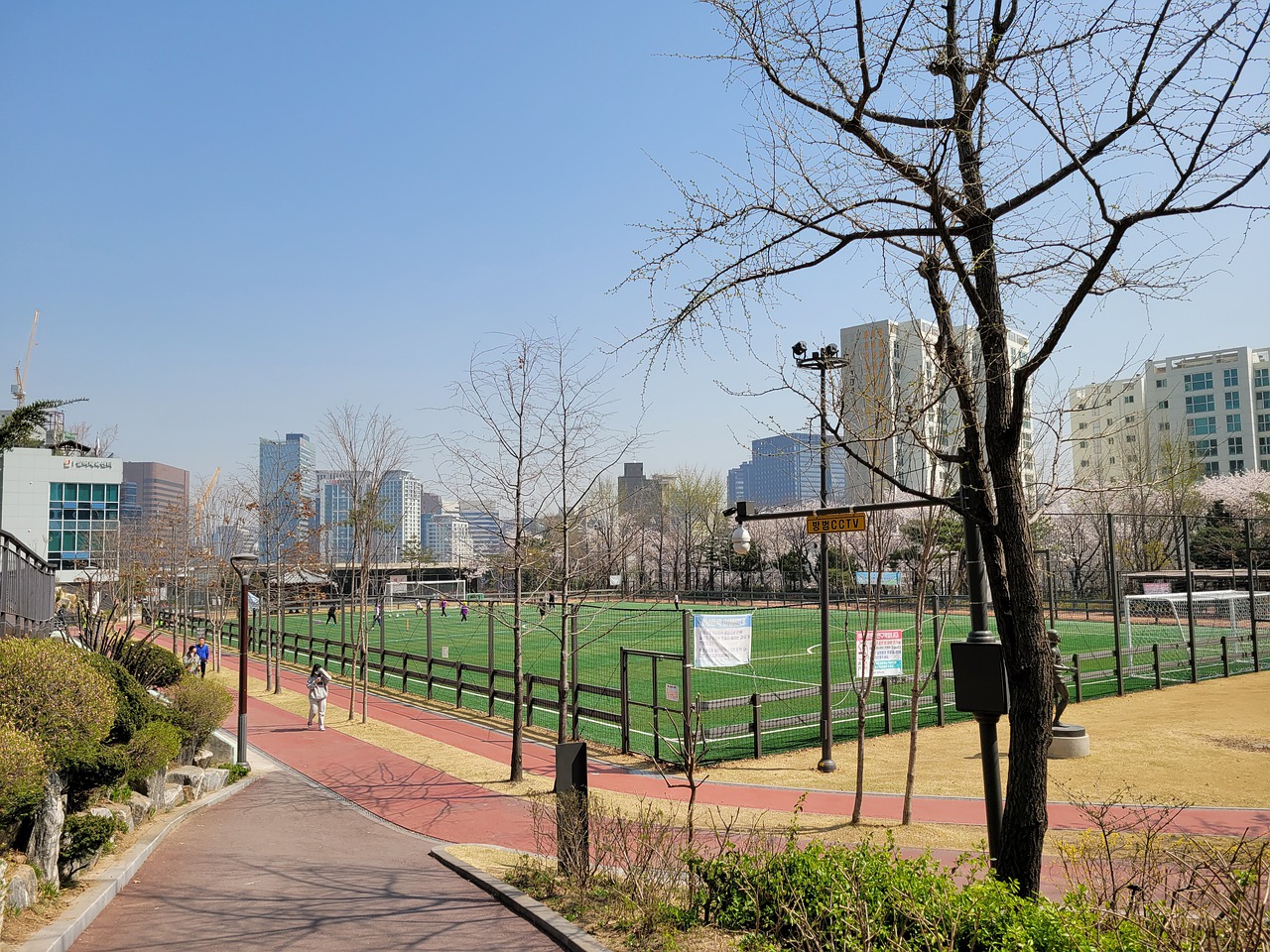 中国正能量｜昂扬奋进，书写精彩中国故事.